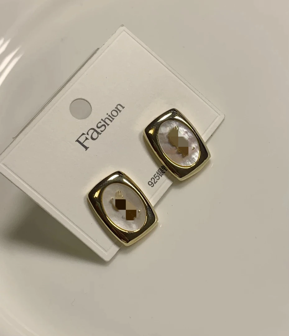 铜合金贝壳耳饰 耳钉