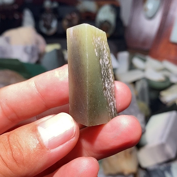 和田玉未镶嵌珠宝奇石