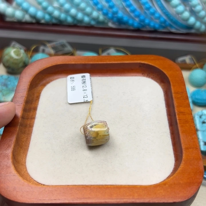 未镶嵌绿松石手链