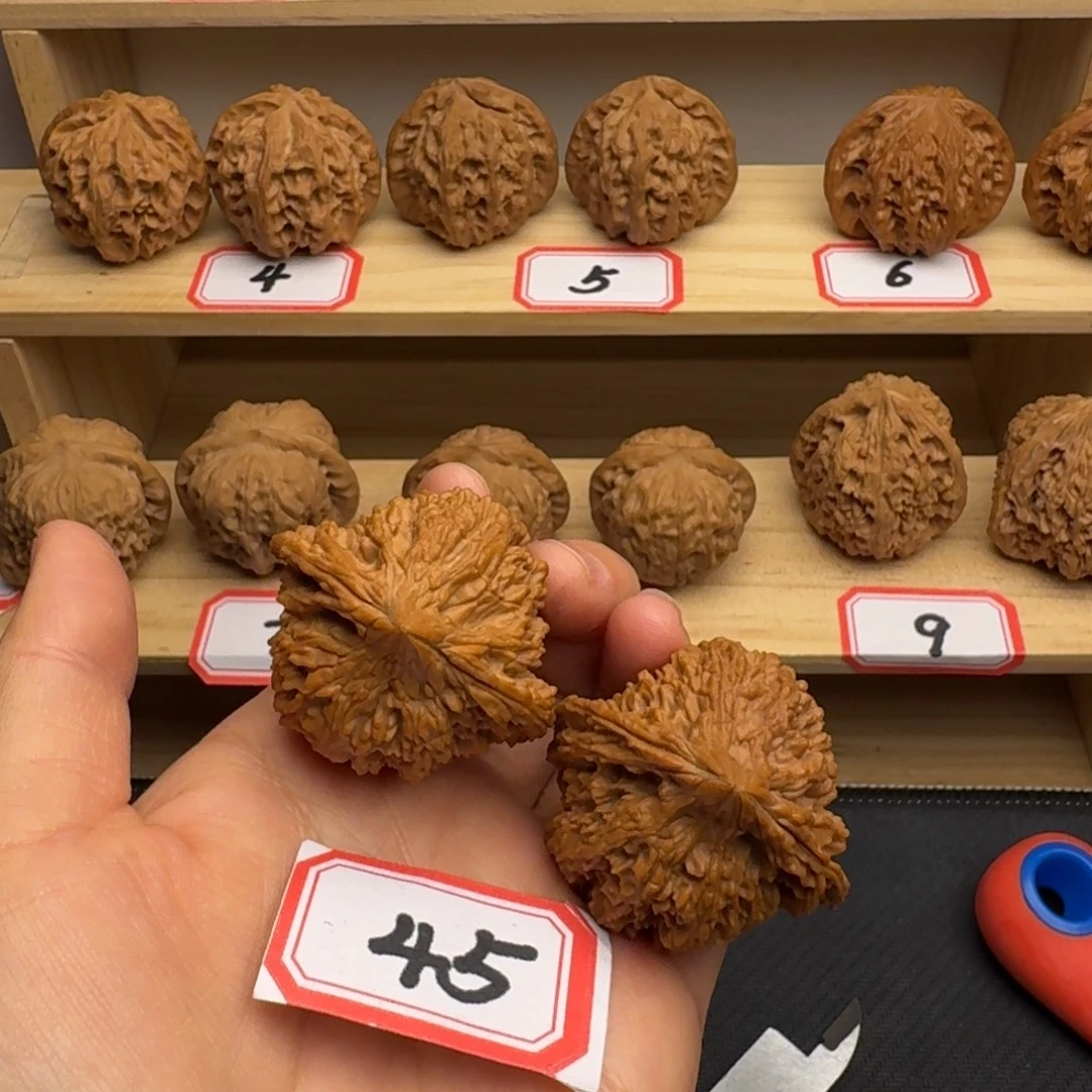 把件文玩核桃全品44尺满天星