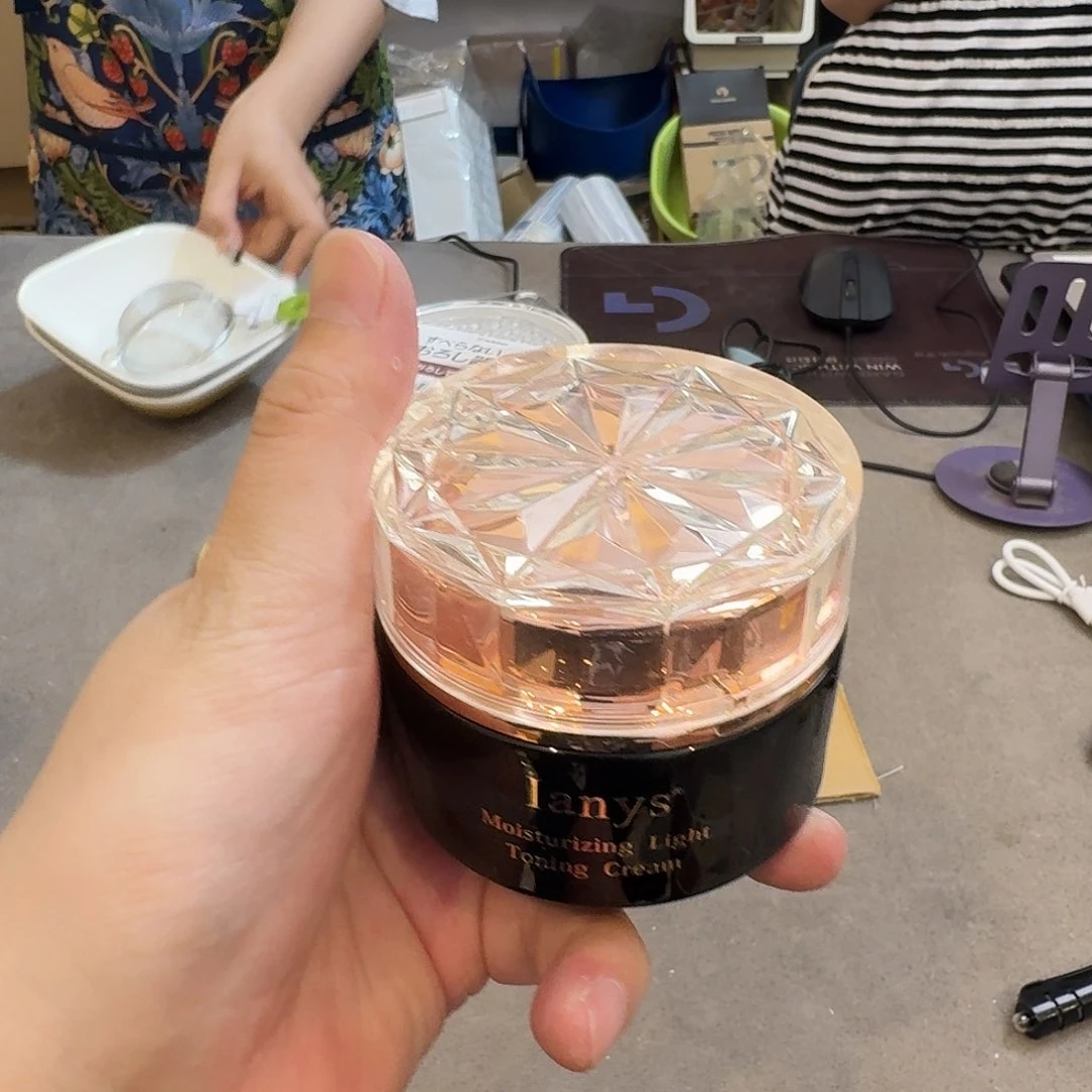 钛合金这个时候我们