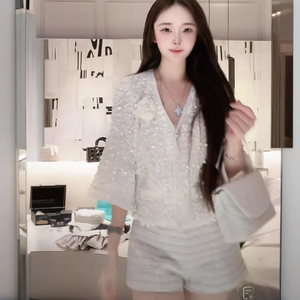 moomoopullpull白色防晒外衣亮片外套  M25041103