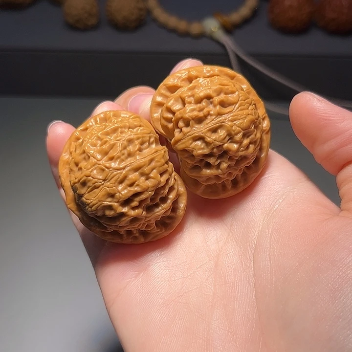 文玩核桃把件宫灯858