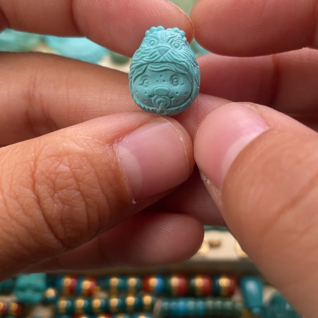 绿松石侧挂未镶嵌