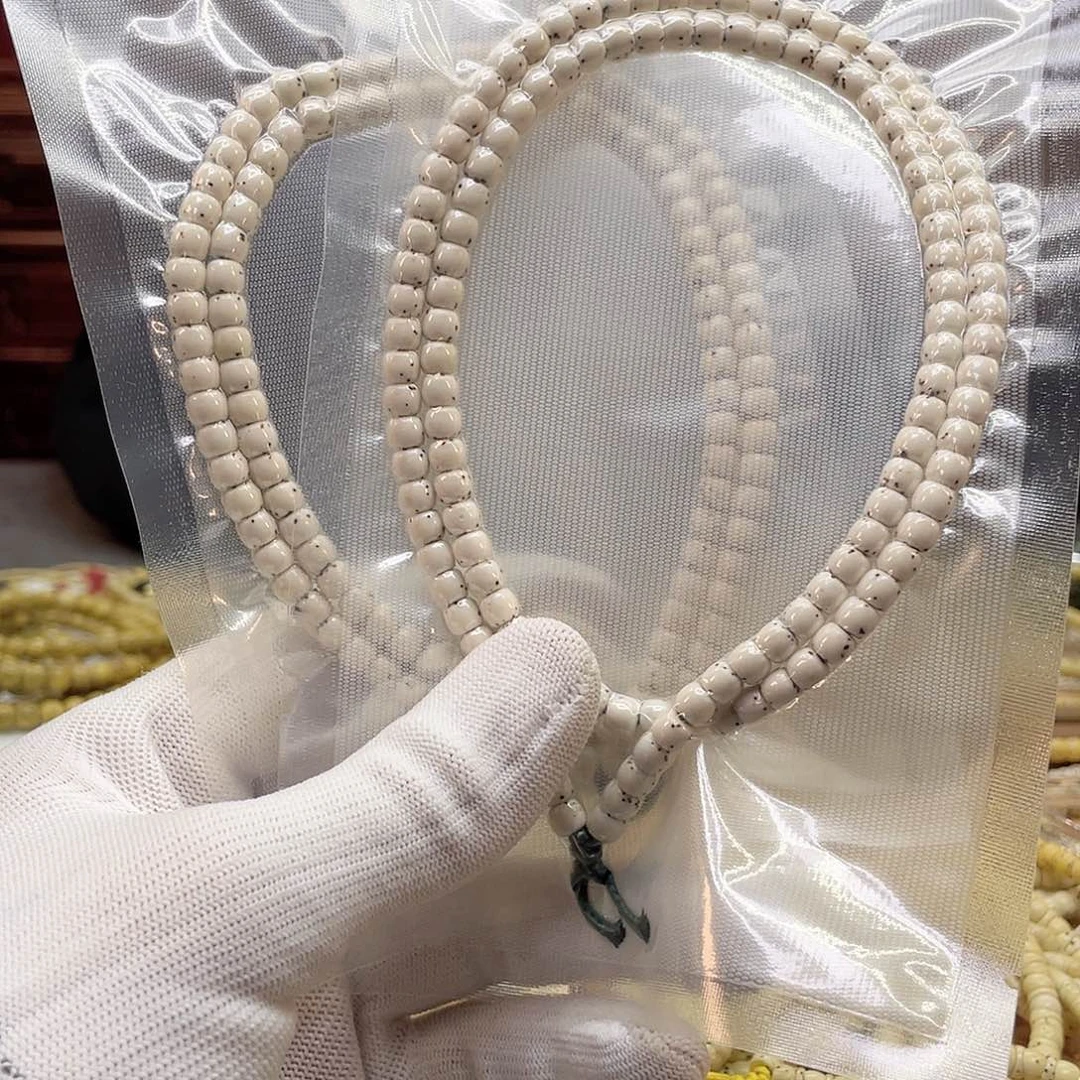 星月菩提手串6左右毕业级，A16号