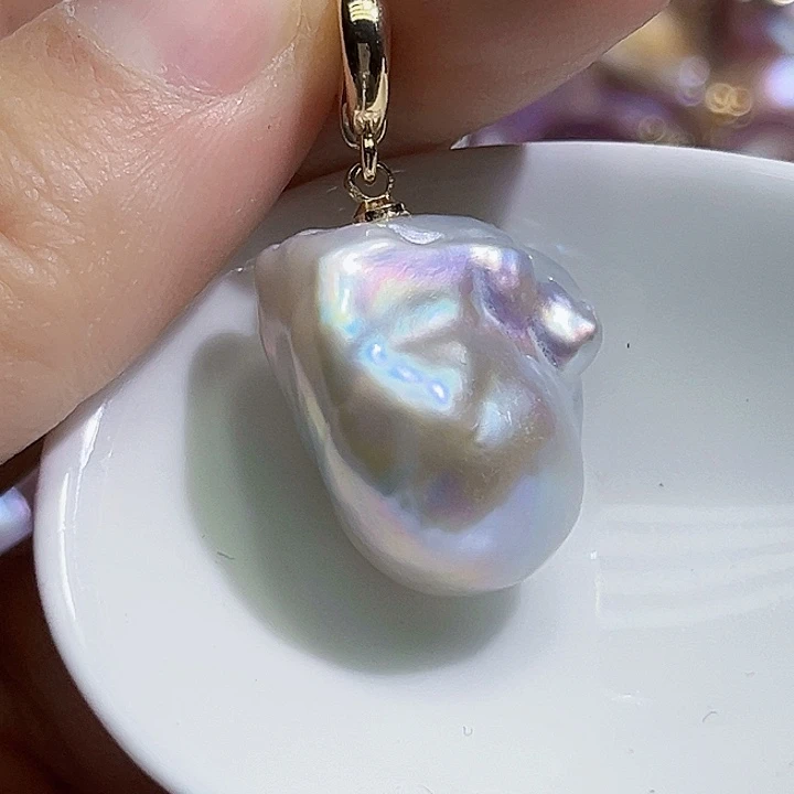 颈饰未镶嵌淡水珍珠