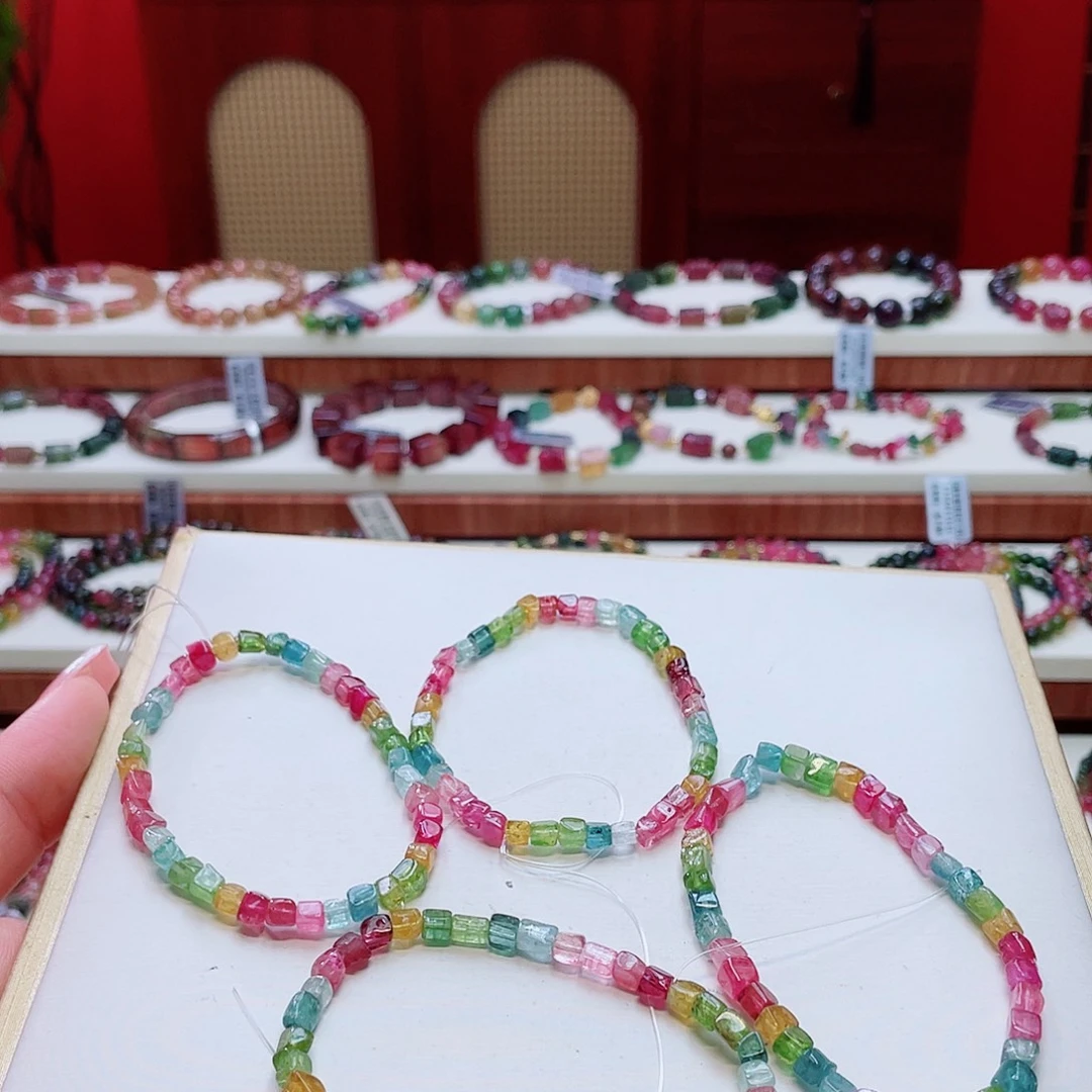 手串碧玺未镶嵌多样性发其一