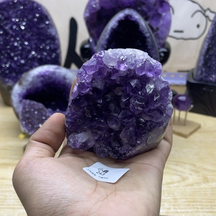 未镶嵌大型摆件（非配饰）紫晶
