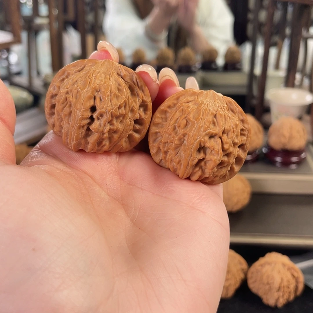 @***苏文玩核桃把件39全品磨盘043