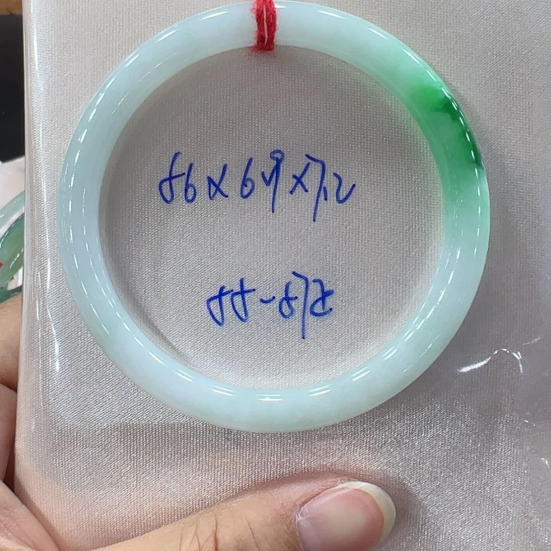 【闪购商品】翡翠手镯未镶嵌翡翠