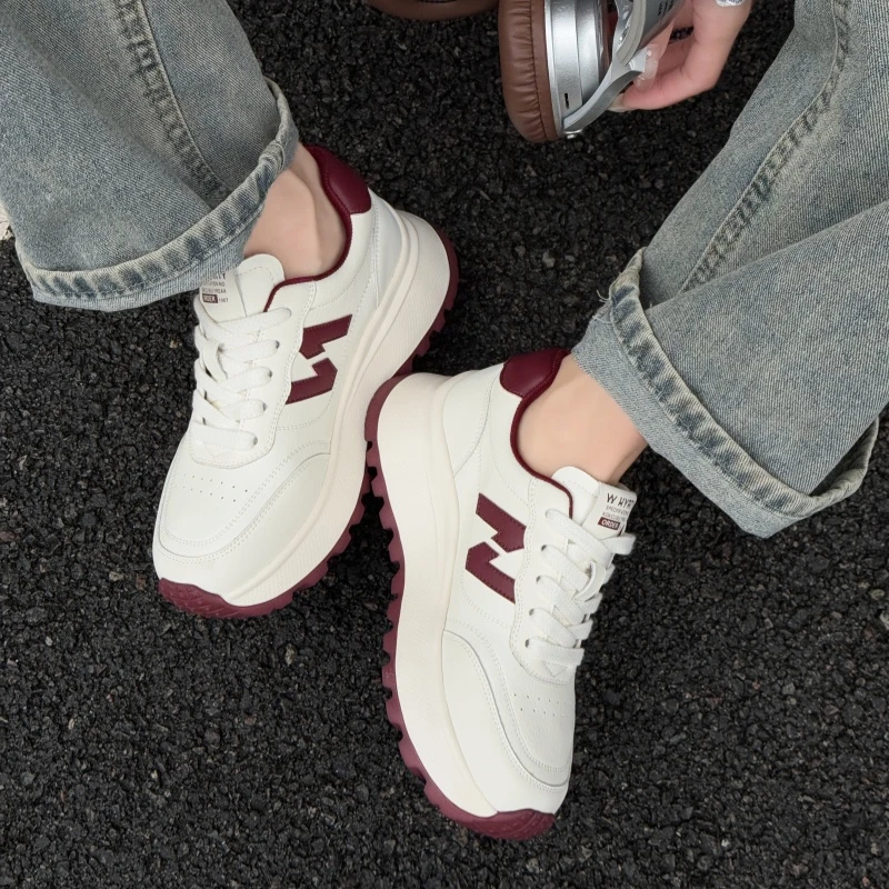 韩版百搭潮流阿甘鞋女2025秋季新款透气舒适休闲不累脚圆头运动鞋