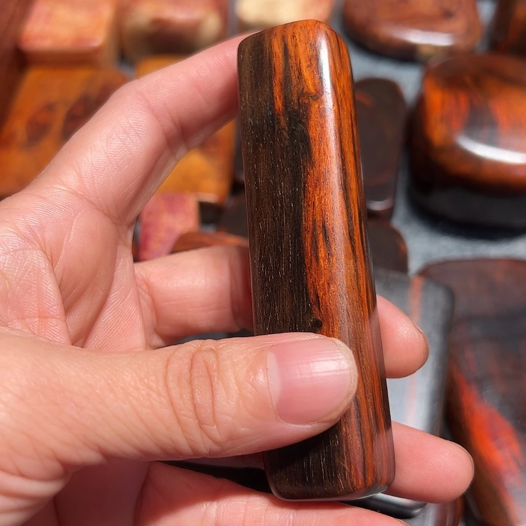 猪***头交趾黄檀（大红酸枝）