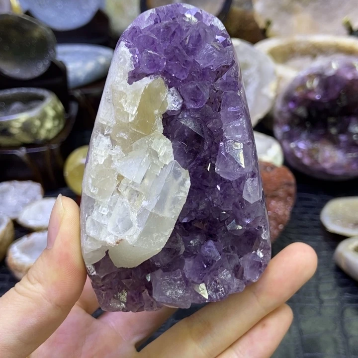 未镶嵌珠宝半成品水晶