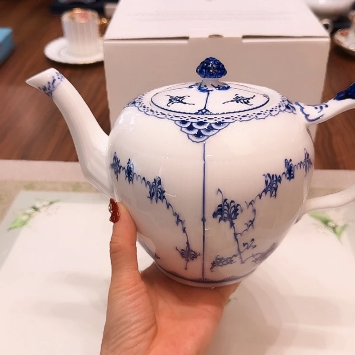 瓷片杯子杯子杯子水杯杯子水杯