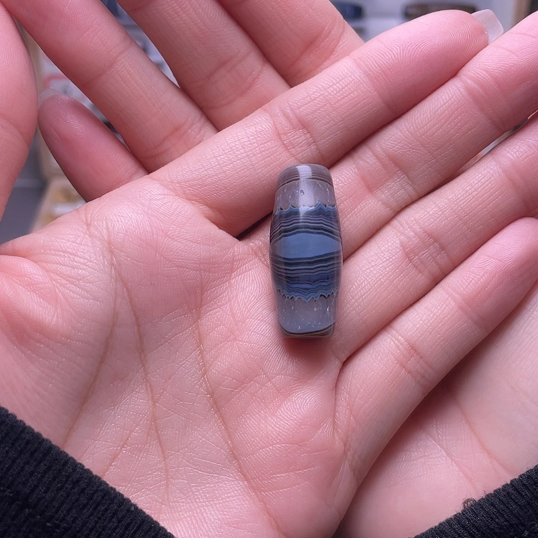 不***虹玛瑙/玉髓未镶嵌颈饰