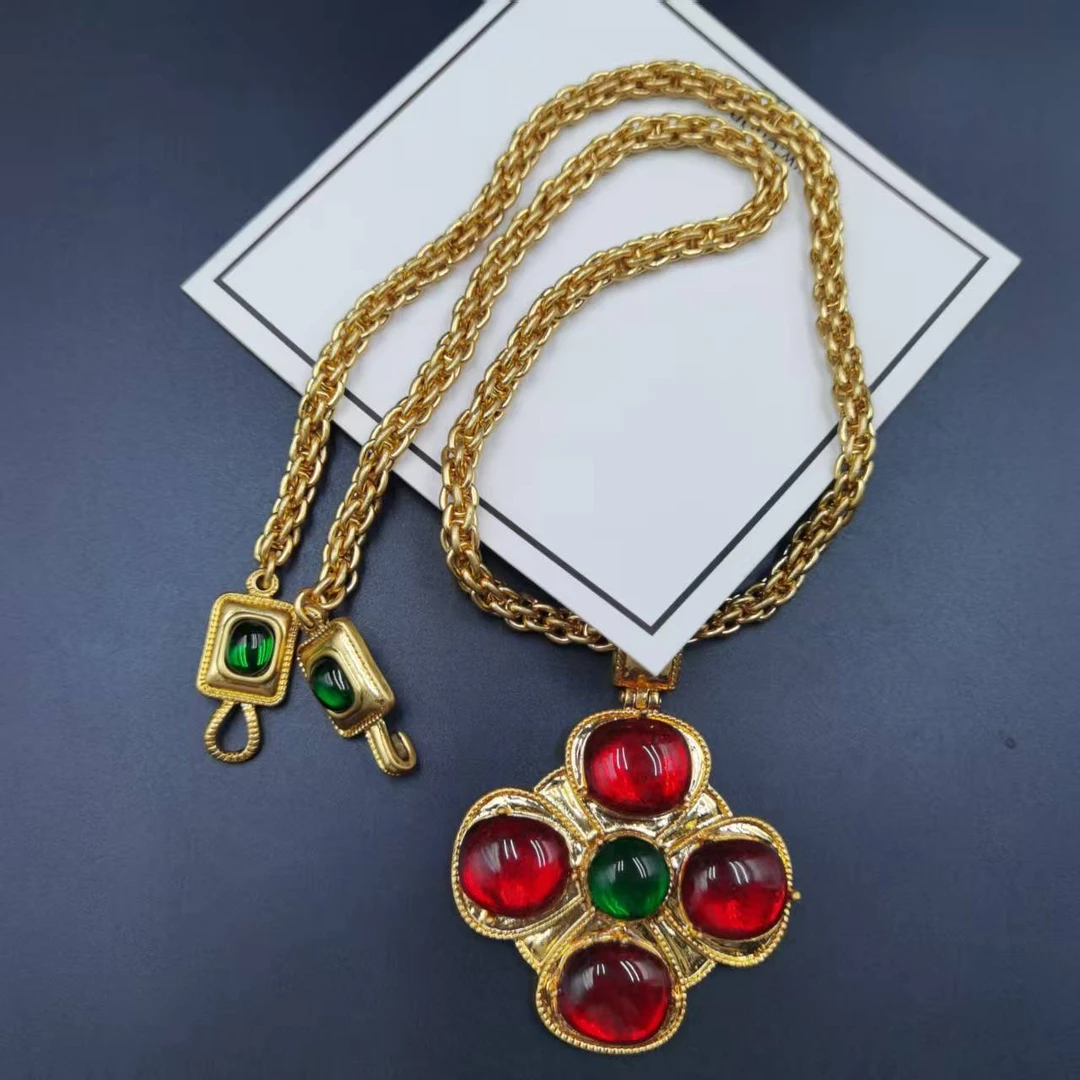 铜合金亚克力项链 颈链【伊琳饰品】素金花红绿琉璃项链