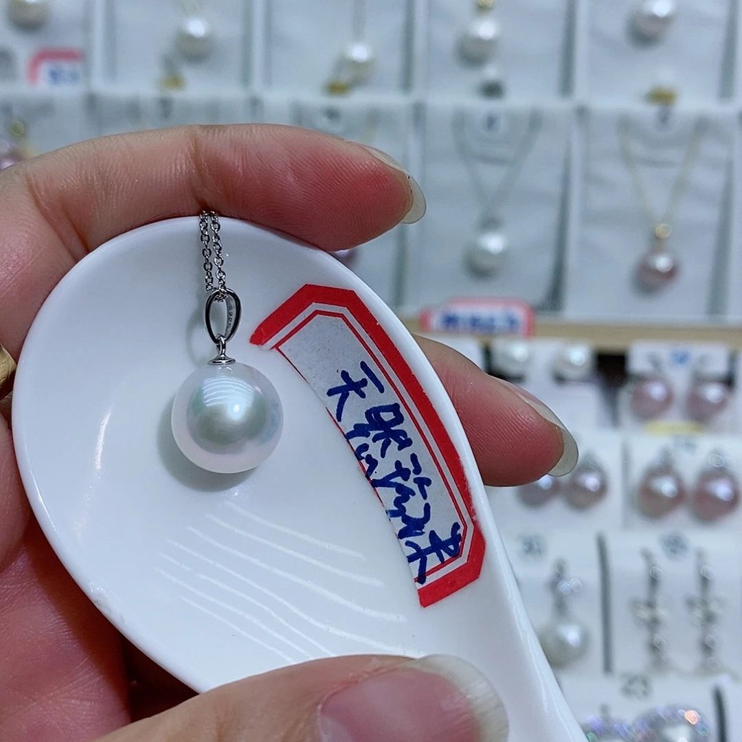 淡水珍珠银S925镶嵌吊坠(赠链)