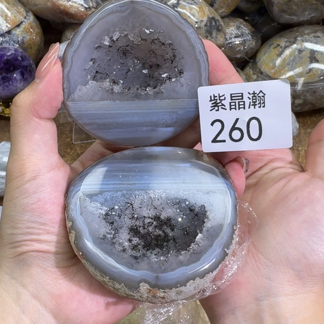 未镶嵌水晶大型摆件（非配饰）