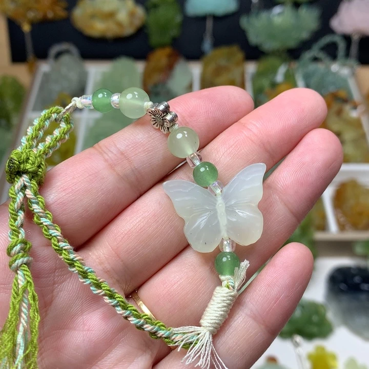 蛇纹石玉合金颈饰