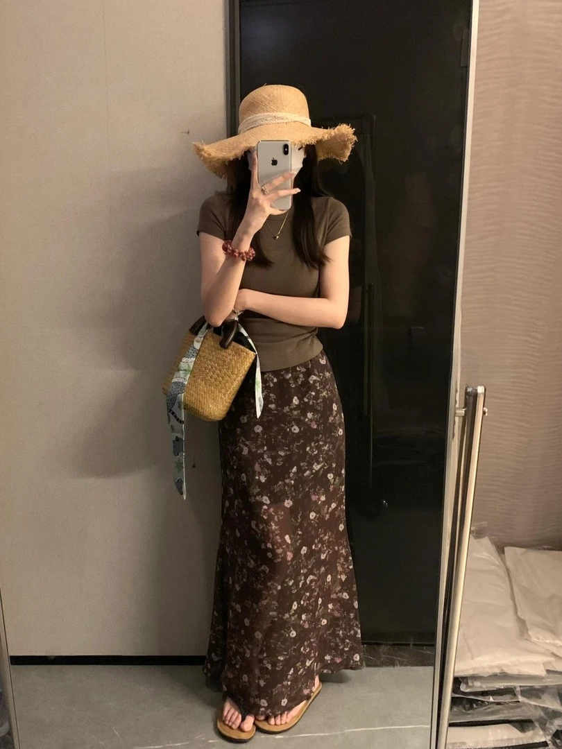 大码胖mm美拉德棕色时尚修身显瘦上衣夏日复古轻熟风碎花裙子套装