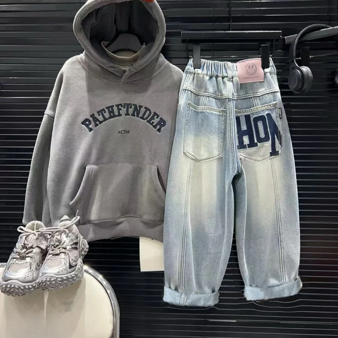 2025早春中大男童时尚休闲牛仔裤子儿童帅气弯刀裤春秋款新款长裤