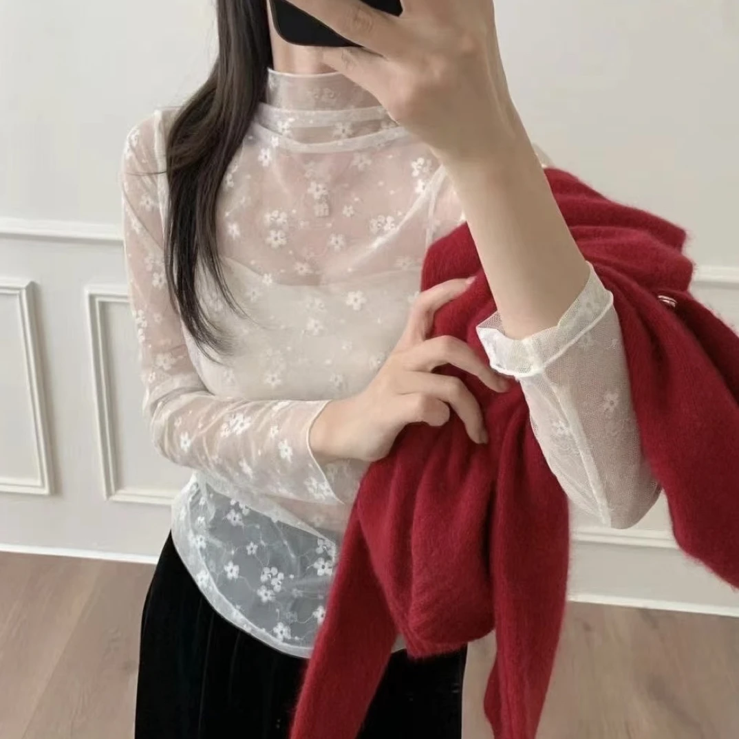 新品花朵透气镂空长袖秋冬穿搭神器半高领纱网修身蕾丝衫常规T恤