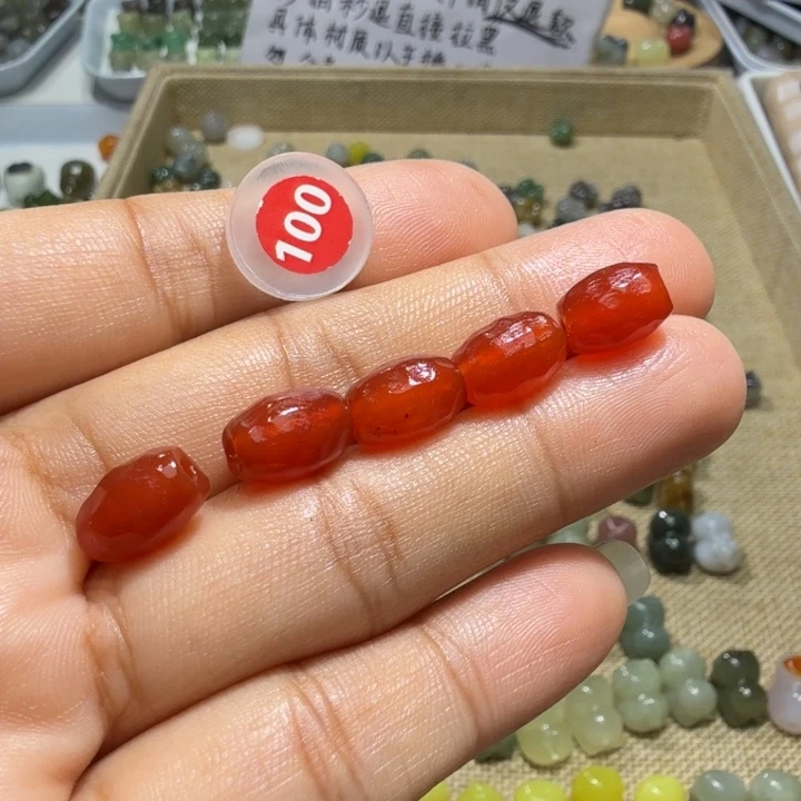 和田玉未镶嵌珠宝奇石