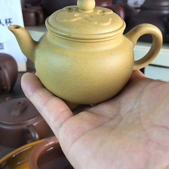 茶壶紫砂黄金段泥大彬如意150豪生左右
