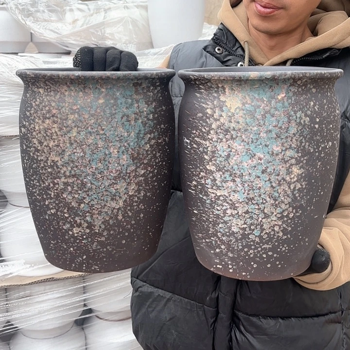 红陶泼墨两个口径20高度25.5