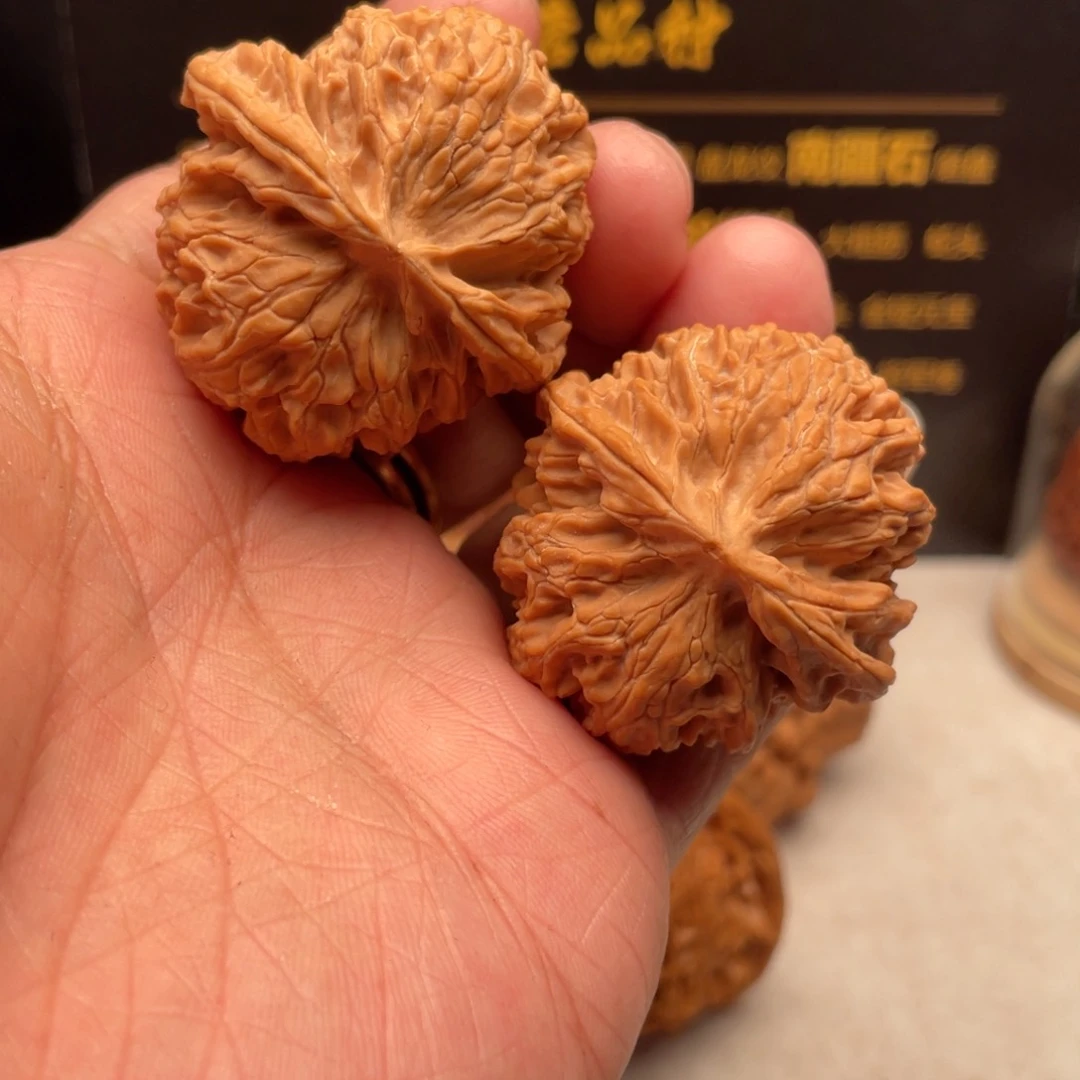 文玩核桃吊坠39尺全品苹果园