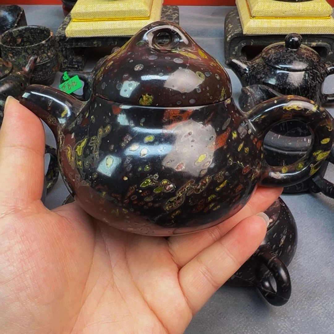 梅花玉异性壶茶周边微瑕