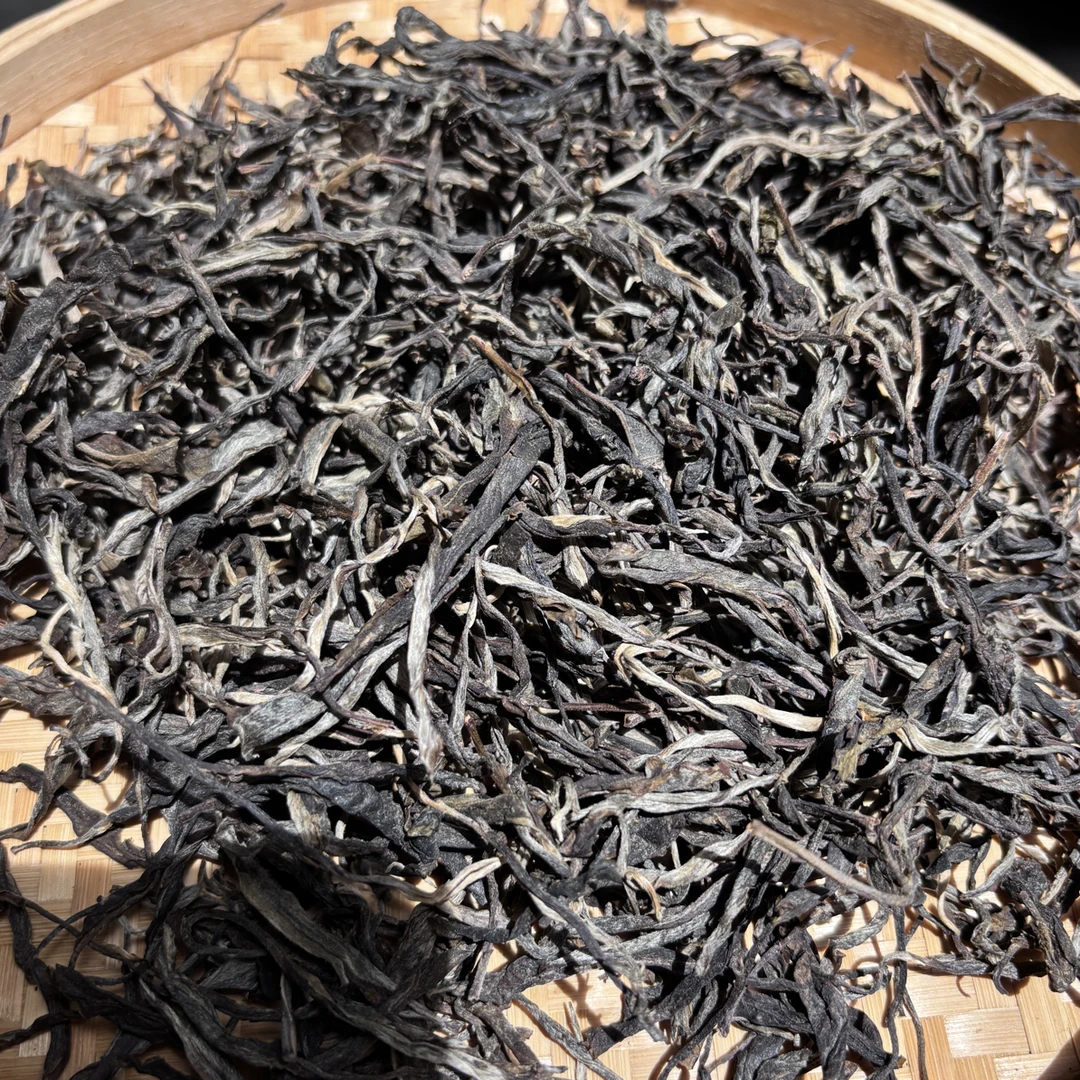 2024年老曼峨古树春茶（晒青绿茶）