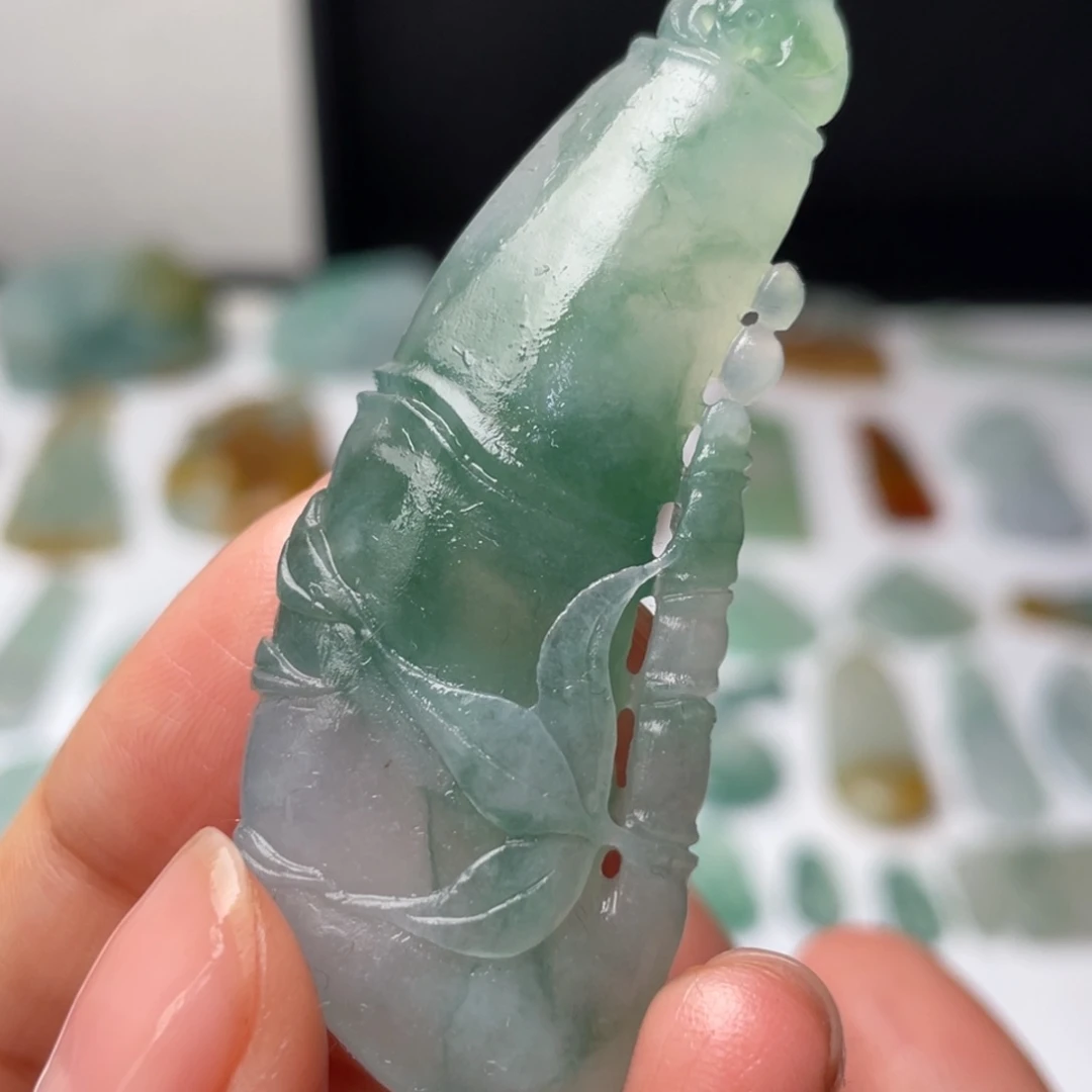 定制翡翠未镶嵌天然翡翠