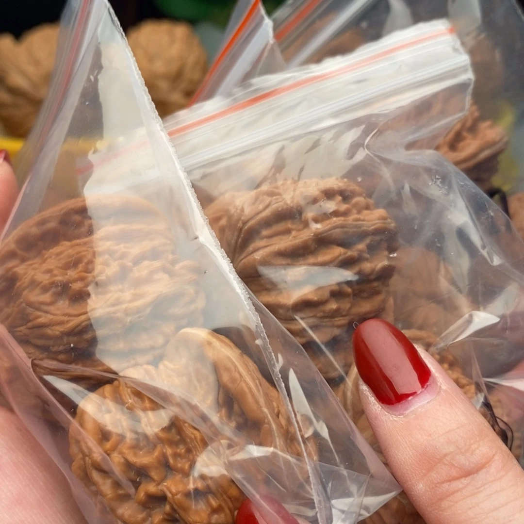 文玩核桃把件汉高楼43