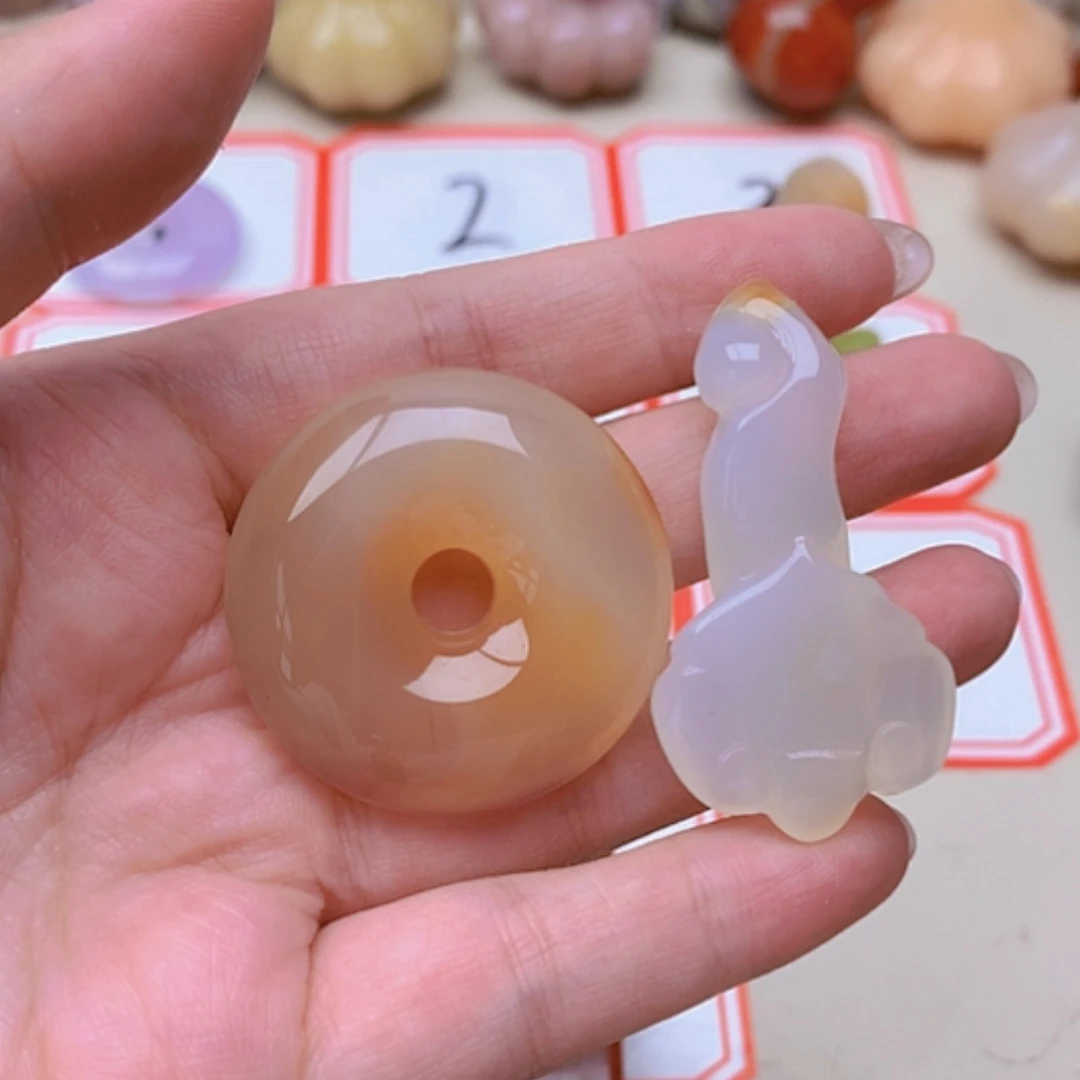 【闪购商品】未镶嵌玛瑙/玉髓珠宝半成品独**二