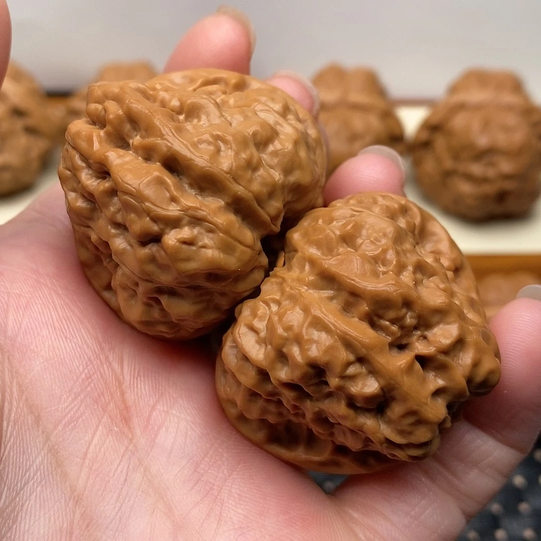 文玩核桃把件i****y边40左右