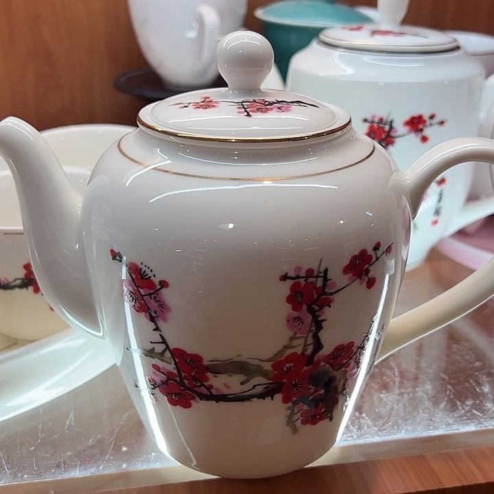 陶瓷茶壶哈哈哈哈哈