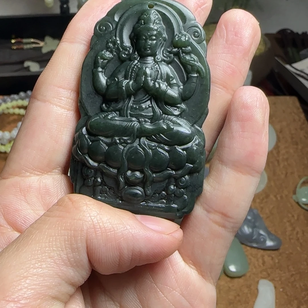 和田玉未镶嵌颈饰正常结构