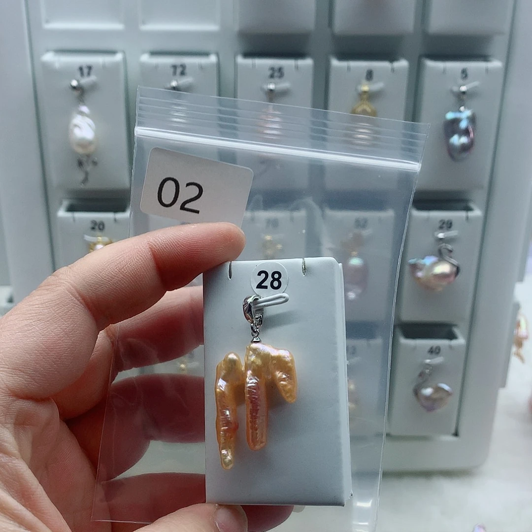 淡水珍珠合金吊坠(不含链)