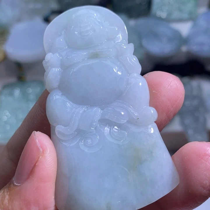 【闪购商品】颈饰未镶嵌翡翠佛