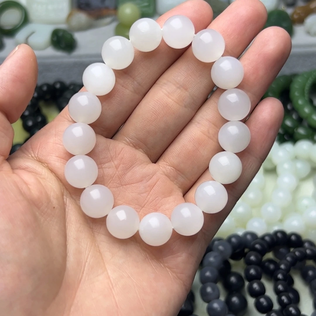 和田玉未镶嵌手串