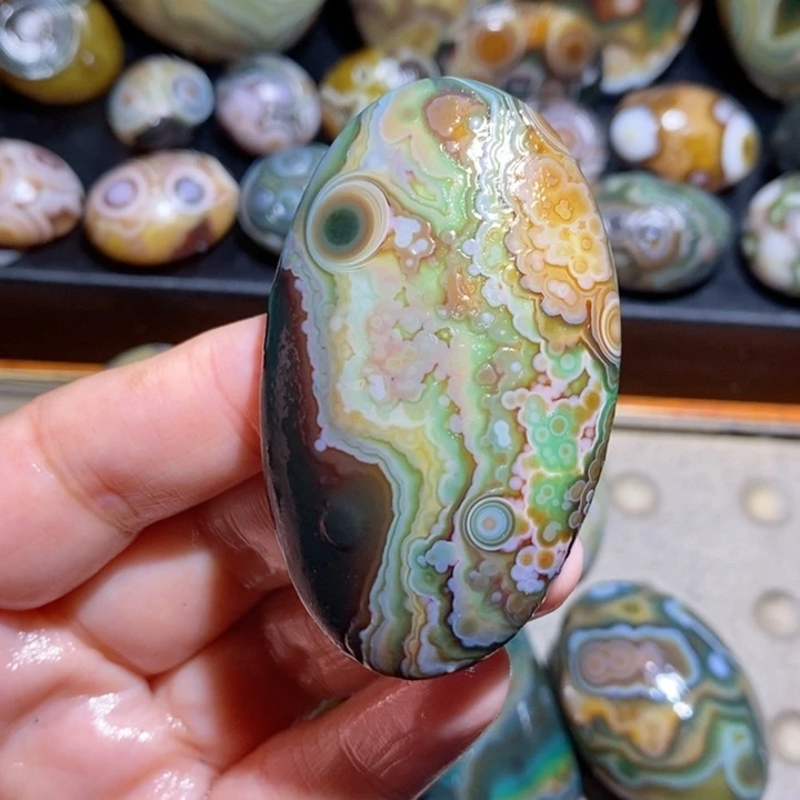 未镶嵌玛瑙/玉髓珠宝半成品112