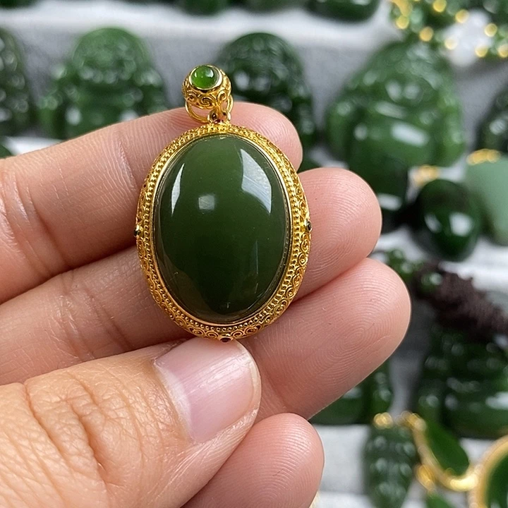 和田玉（碧玉）未镶嵌颈饰