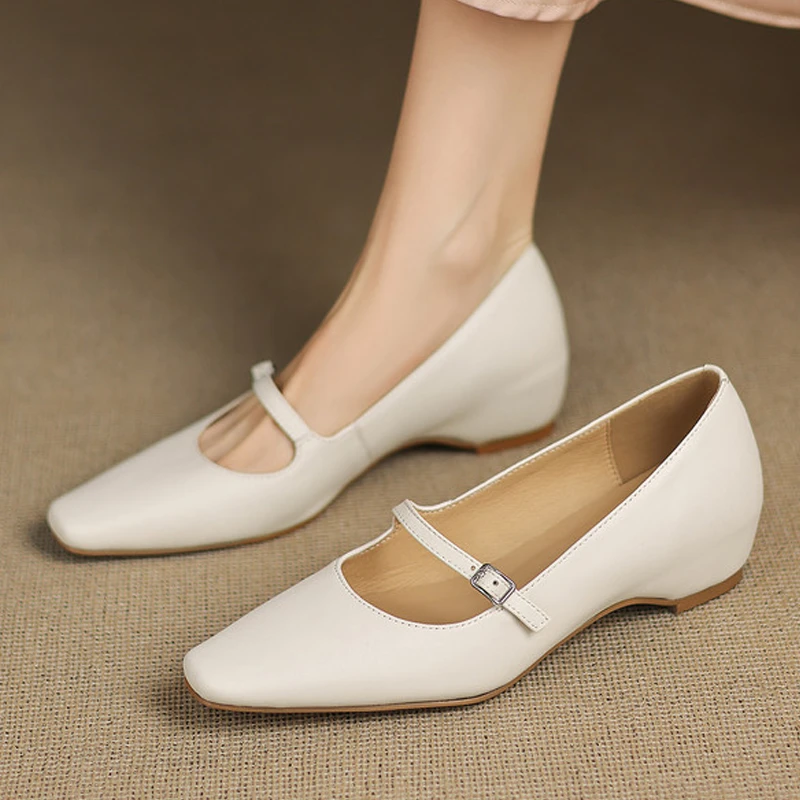 真皮新款一字扣带玛丽珍鞋百搭小众鞋子内增高坡跟方头浅口单鞋女