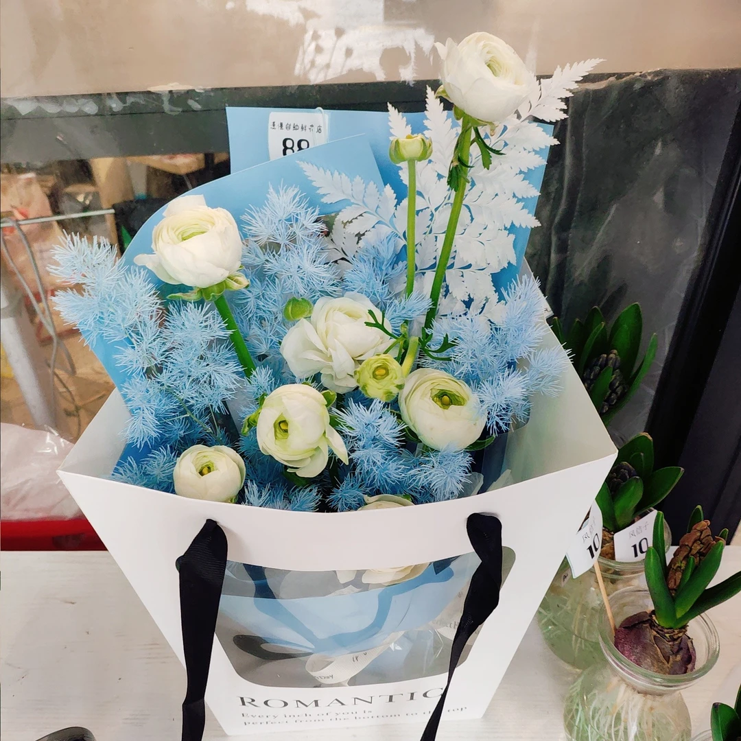 情人节花束 蓝色 送男友