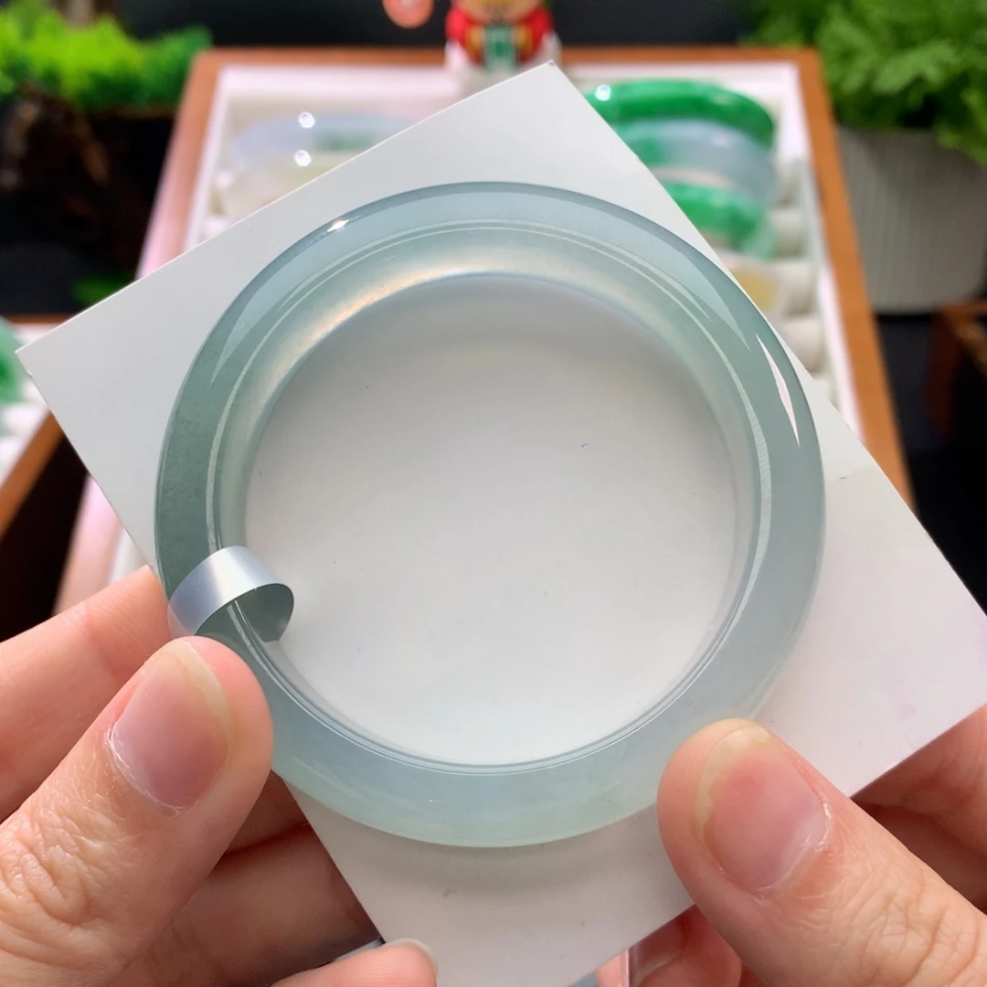 翡翠未镶嵌手镯闪购 18