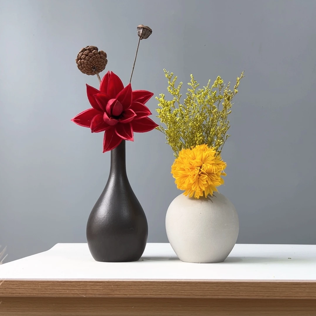 瓶花瓶带花高度20-30厘米左右