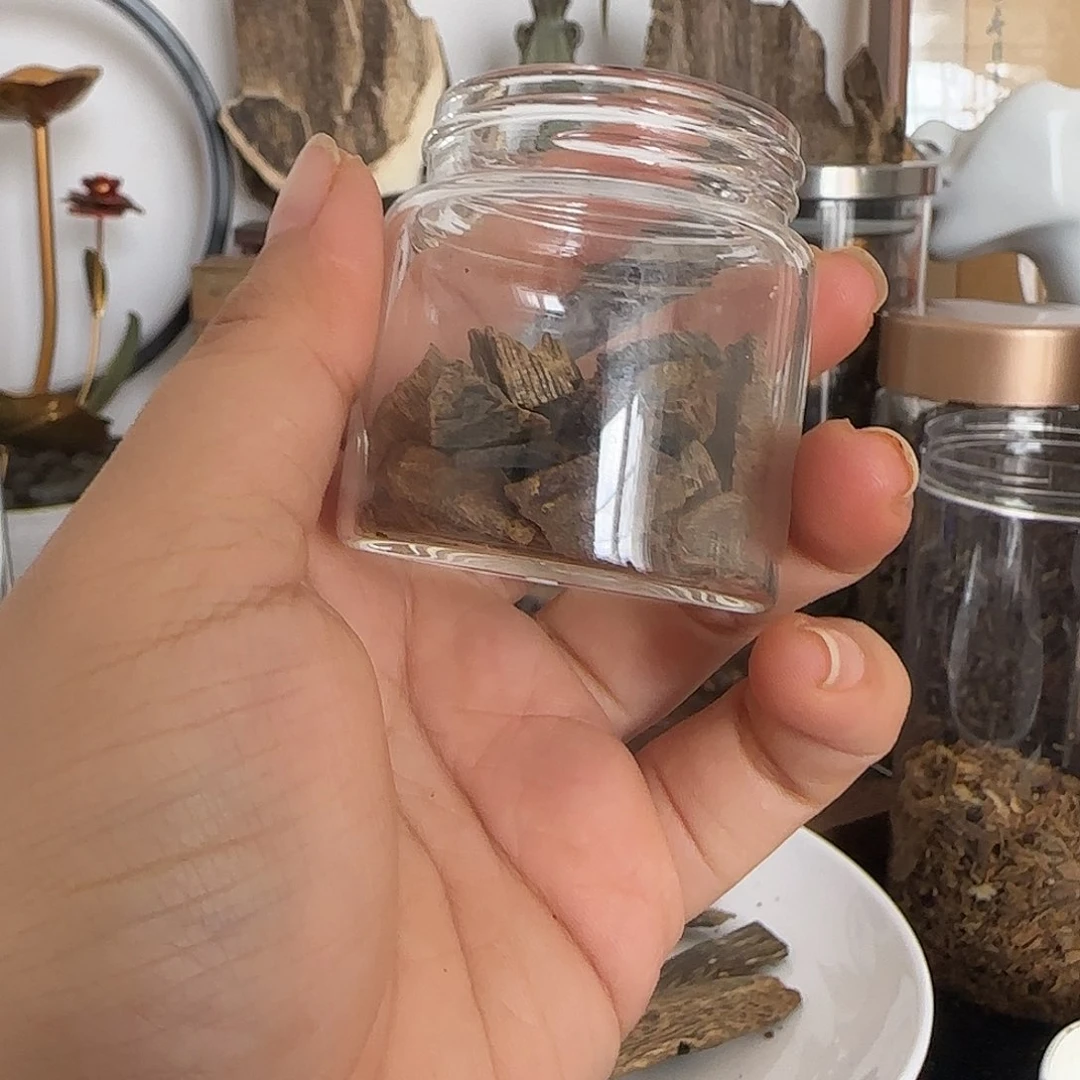 沉香碎屑沉香冷**声精品沉水张勺子8克