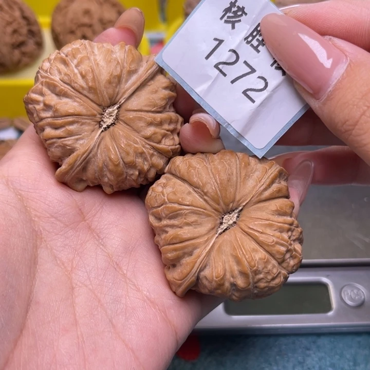 把件文玩核桃南瓜墩46.1272