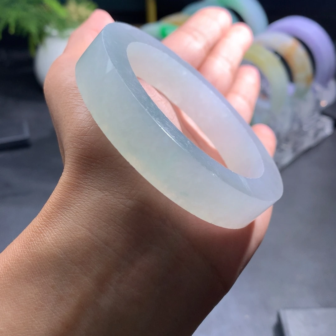 定制翡翠手镯未镶嵌
